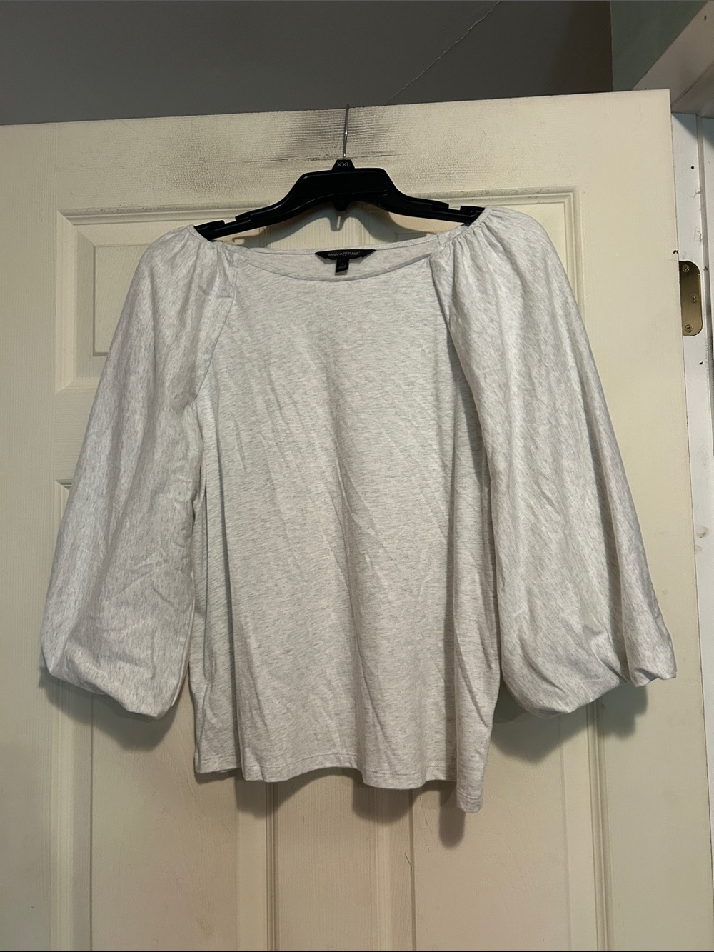 Banana Republic Light Gray Puff Sleeve Top Size Small